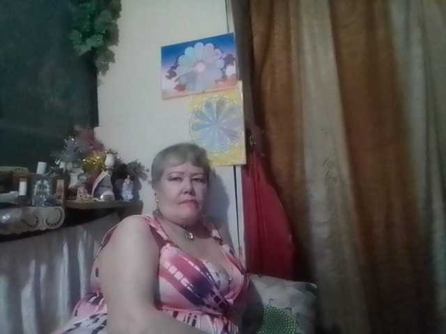 lelaniy live cam on BongaCams