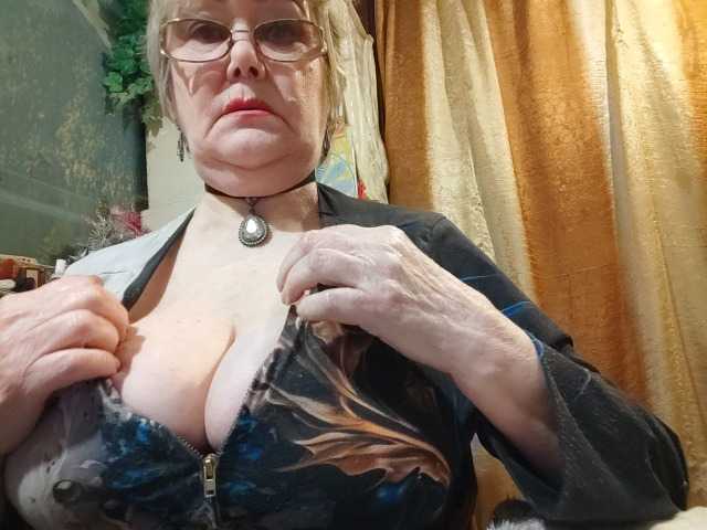 le modèle lelaniy est en webcam porno dans un show sur le site bongacams, il possède les tags suivants: White/Caucasian,Blonde,Trimmed