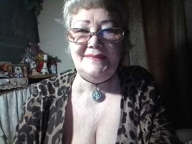 lelaniy, live now on BongaCams