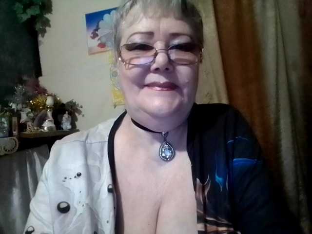 lelaniy live cam on BongaCams