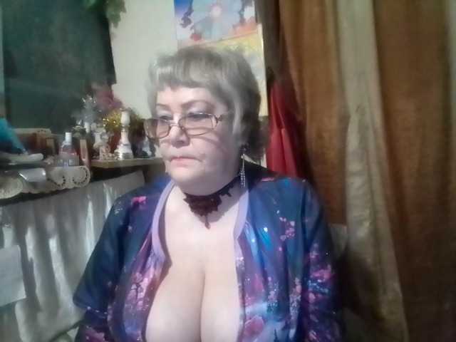 lelaniy live cam on BongaCams