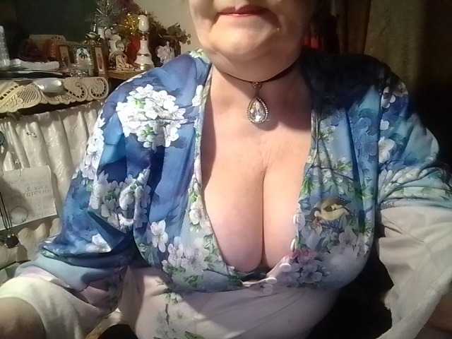 lelaniy live cam on BongaCams