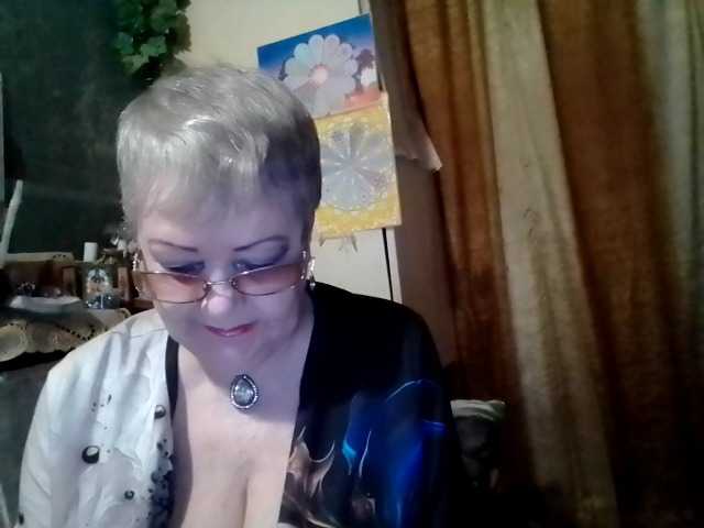 le modèle lelaniy est en webcam porno dans un show sur le site bongacams, il possède les tags suivants: White/Caucasian,Blonde,Trimmed