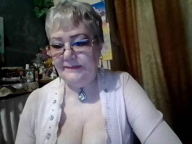 lelaniy live cam on BongaCams