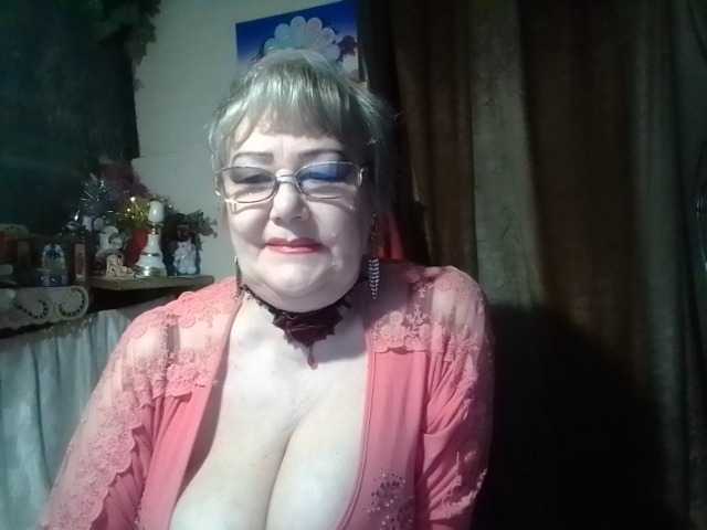lelaniy live cam on BongaCams
