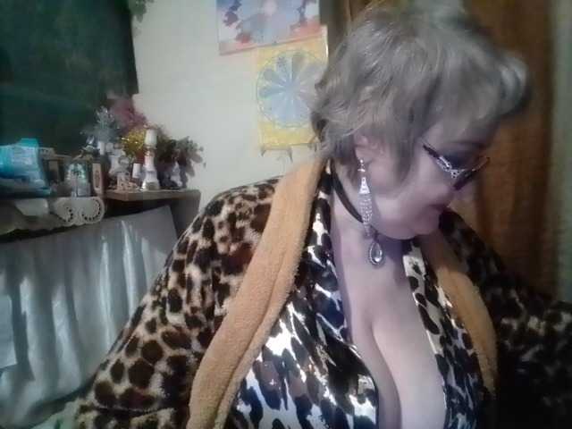 lelaniy in webcam