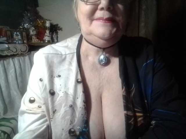 lelaniy live cam on BongaCams