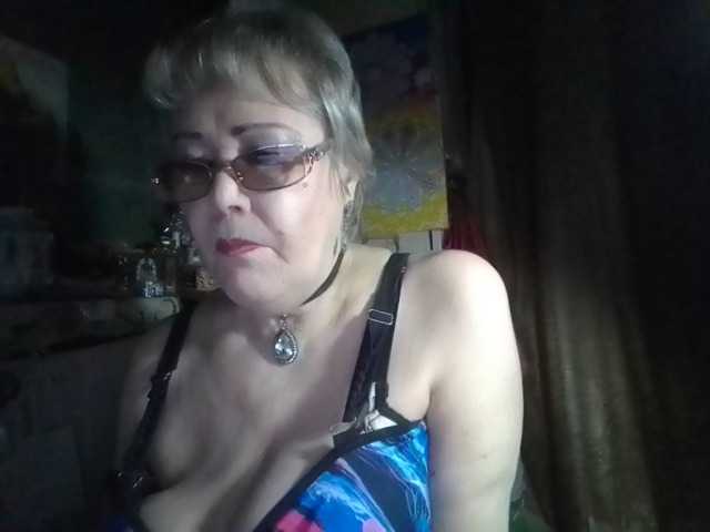 lelaniy live cam on BongaCams
