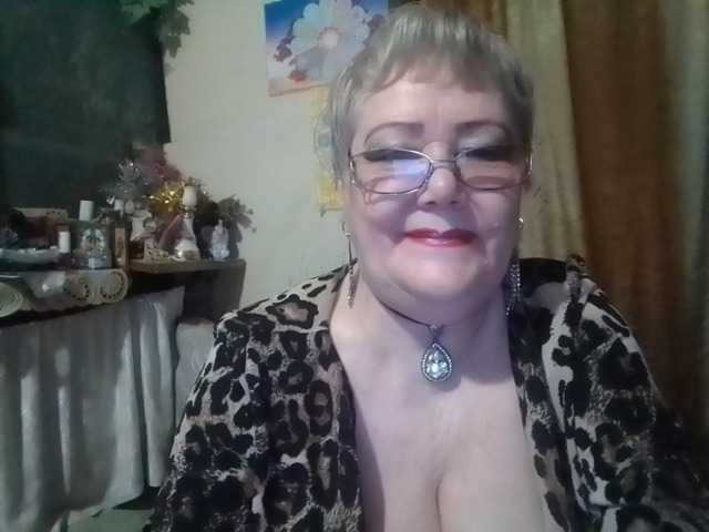 lelaniy live show