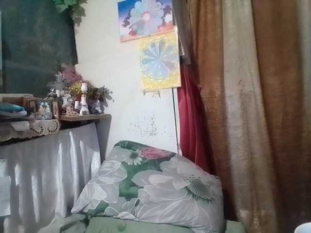 lelaniy live cam on BongaCams