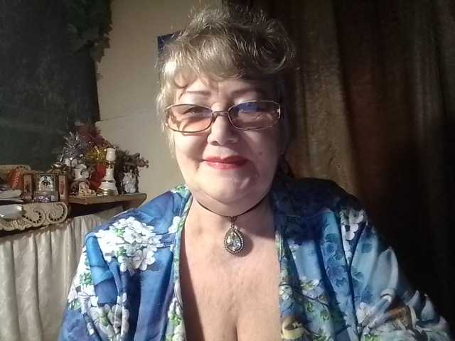 lelaniy live cam on BongaCams
