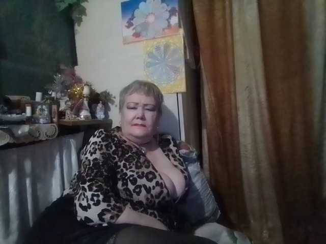 lelaniy live cam on BongaCams