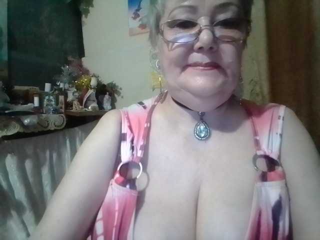 lelaniy live cam on BongaCams
