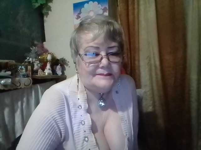 lelaniy live cam on BongaCams