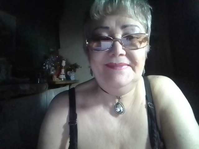 lelaniy live cam on BongaCams
