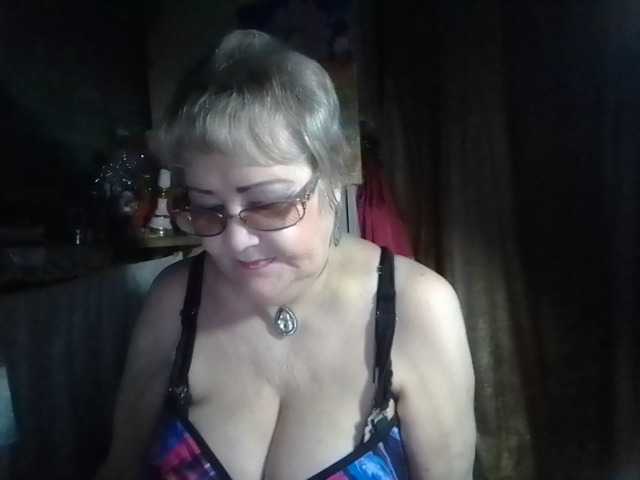 lelaniy live cam on BongaCams