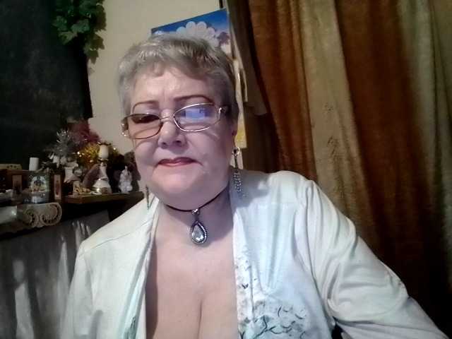 lelaniy live cam on BongaCams