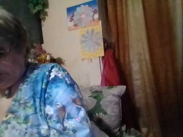 lelaniy live cam on BongaCams