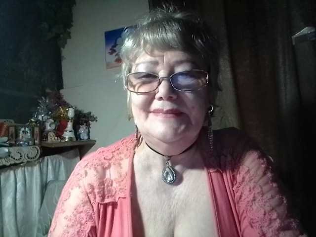 lelaniy live cam on BongaCams