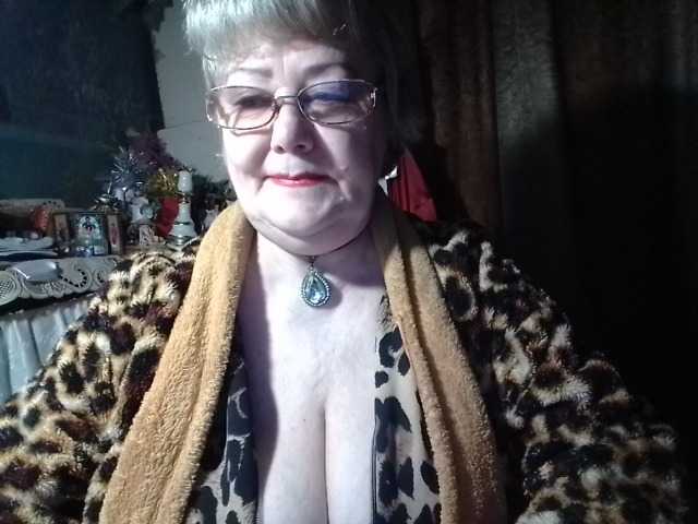 lelaniy live cam on BongaCams