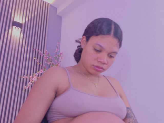 GysellHanson Live Cam su BongaCams