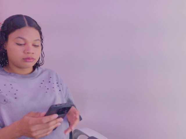 GysellHanson live webcam show