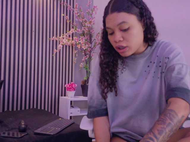 GysellHanson live webcam show