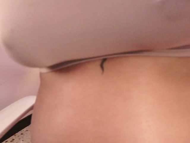 GysellHanson live cam on BongaCams