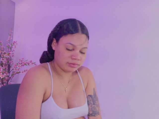 GysellHanson live cam on BongaCams
