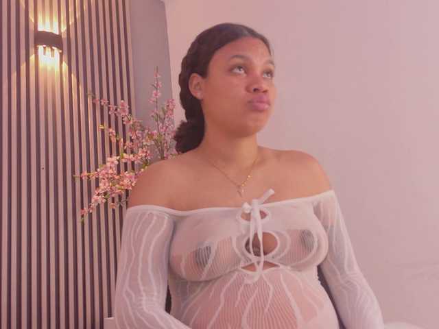 GysellHanson live cam on BongaCams