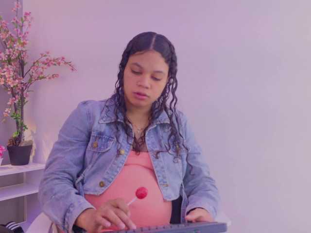 GysellHanson live cam on BongaCams
