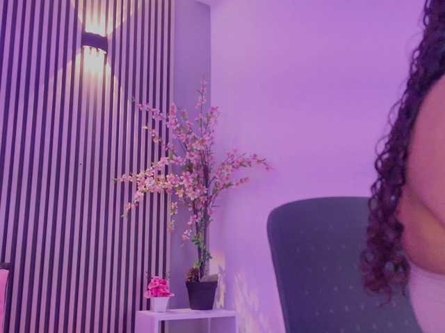 GysellHanson live webcam show