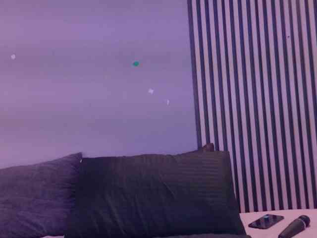 GysellHanson webcam