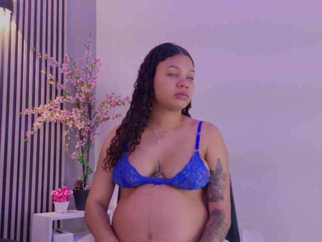 GysellHanson Live Webcam on BongaCams