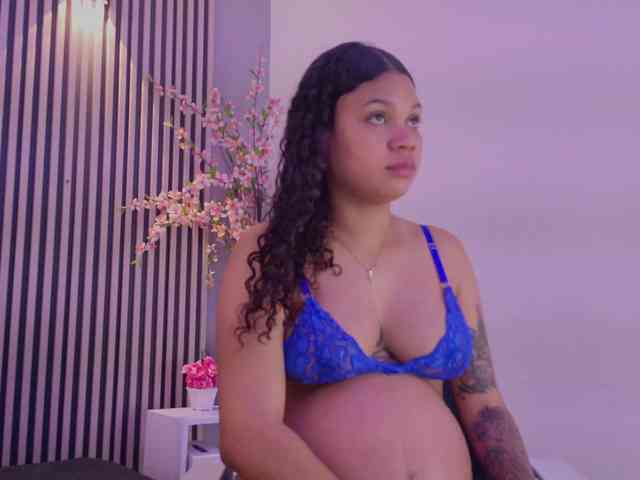 GysellHanson Live Webcam on BongaCams