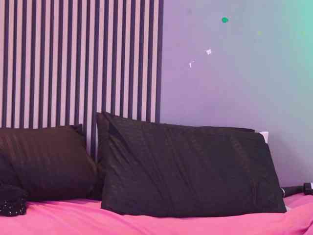 GysellHanson webcam