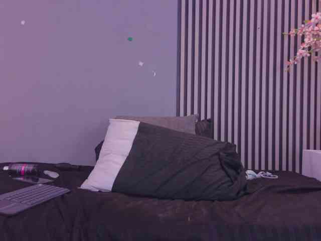 GysellHanson webcam