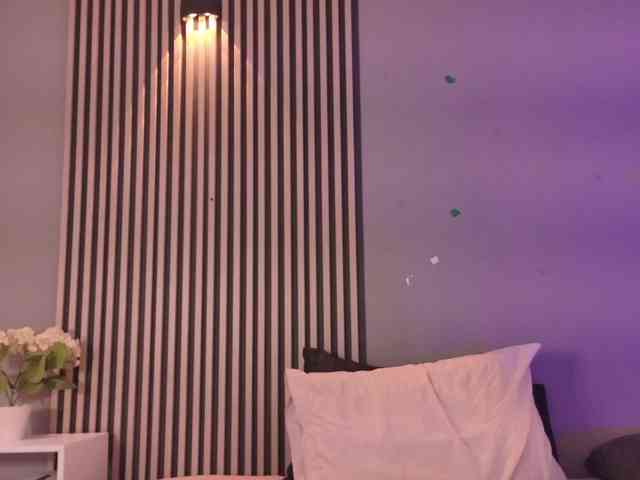 GysellHanson webcam