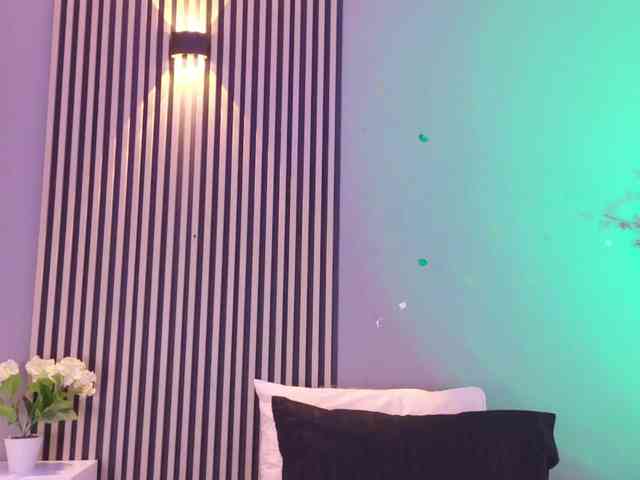 GysellHanson Live Webcam on BongaCams