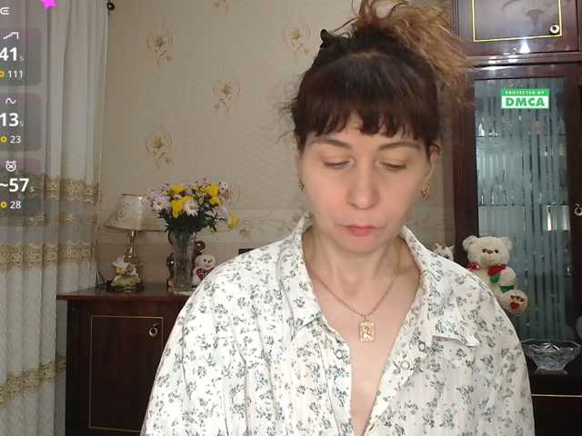 caroliiine live cam on BongaCams