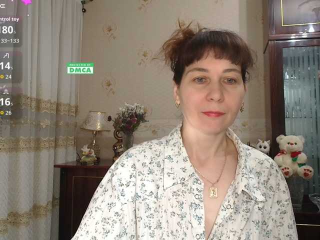 caroliiine live cam on BongaCams