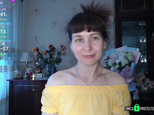 caroliiine live cam on BongaCams