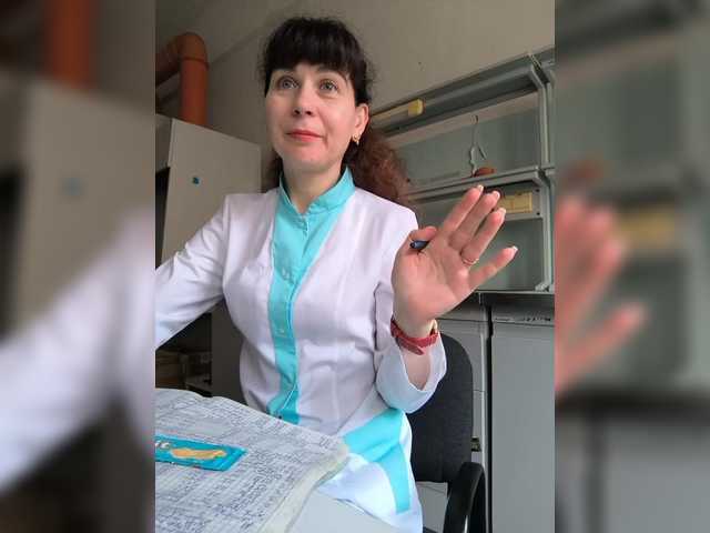 caroliiine live sex