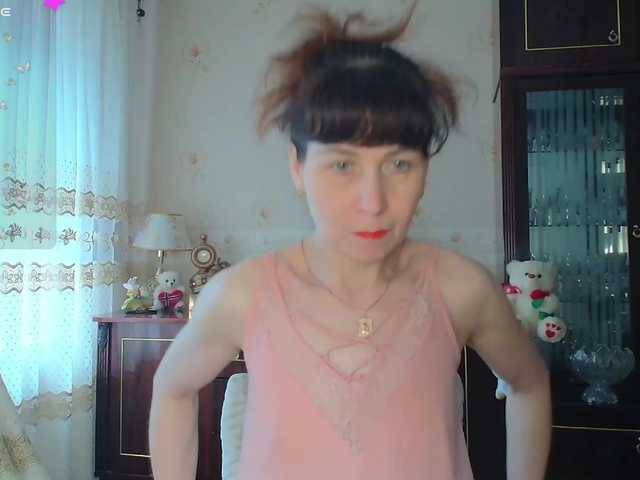 caroliiine cam belle