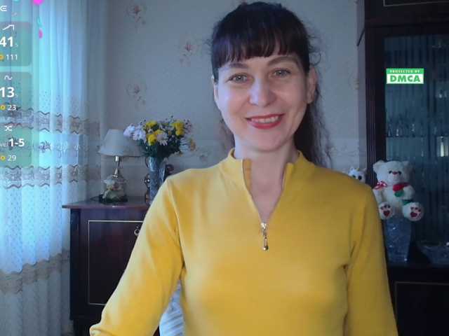 caroliiine live cam on BongaCams