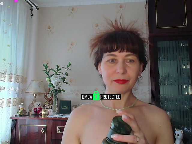 caroliiine live