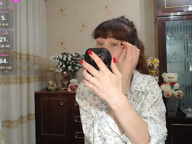 caroliiine live cam on BongaCams