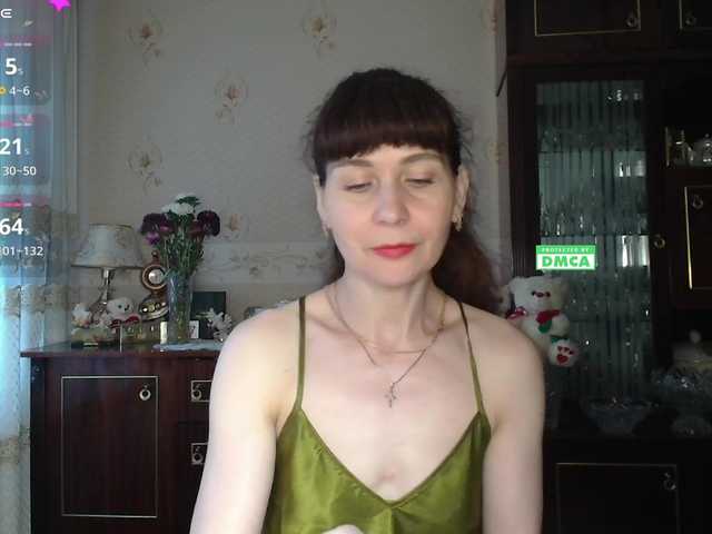 caroliiine live cam on BongaCams