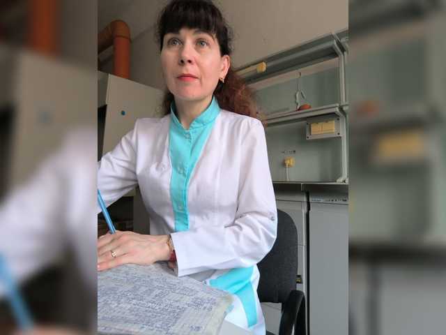 caroliiine live cam on BongaCams