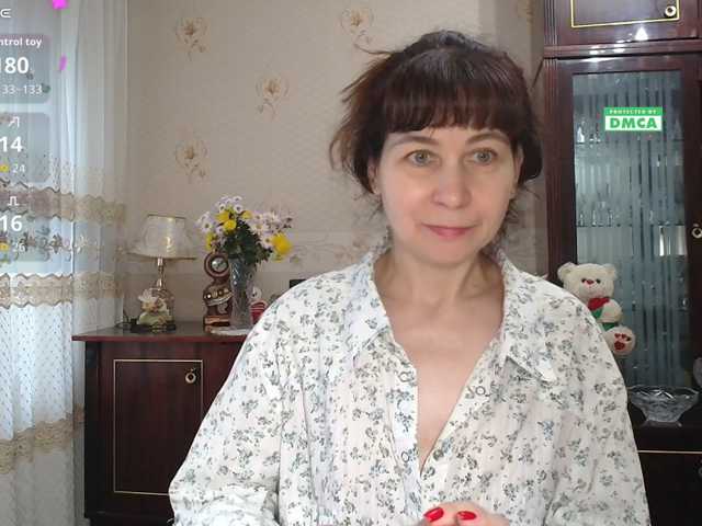 caroliiine live cam on BongaCams